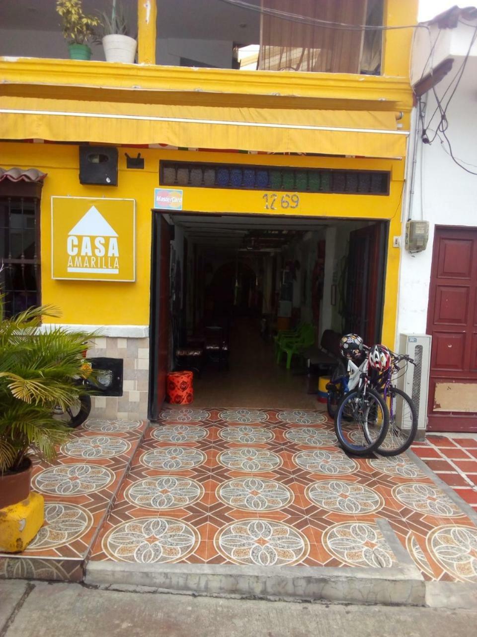 Hostal Casa Amarilla Cali Exteriör bild
