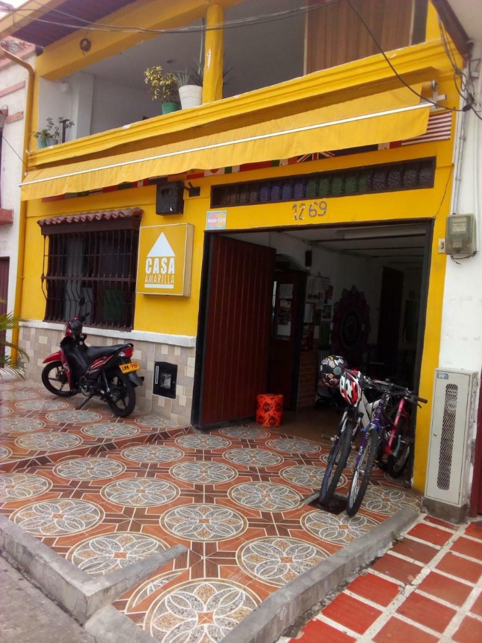 Hostal Casa Amarilla Cali Exteriör bild